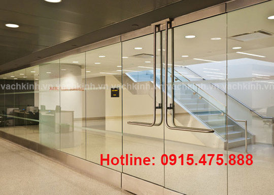 Vách kính ngăn phòng tại Hàng Bông | vach kinh ngan phong tai Hang Bong